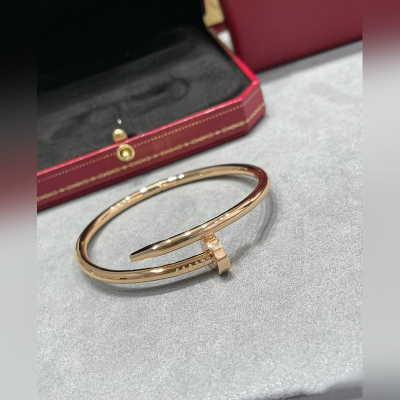 V-Gold Diamond Pavé Screw Cuff for Couples - Titanium Steel Open-Close Clasp