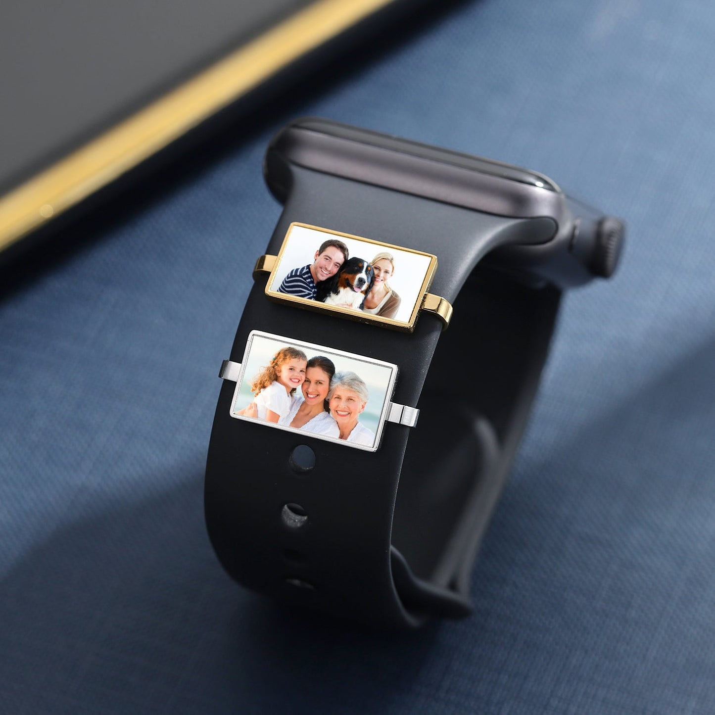 Smart Watch With Accessory Decorative Buckle