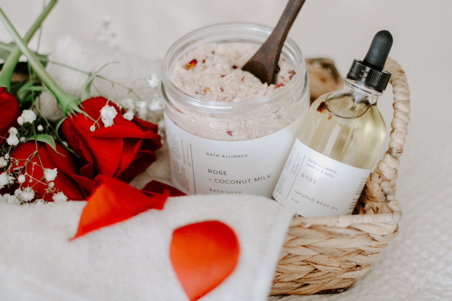 ROSE + COCONUT MILK BATH SOAK
