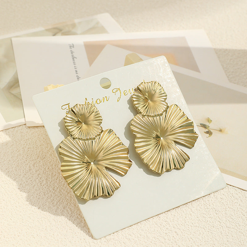 Fashionable Metal Sequin Large Earrings For Women's Personalized Flowers