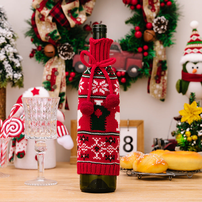 Christmas decoration items, knitted sweaters, wine bottle covers, bow ties, wool balls, red wine covers, bar decoration wine covers