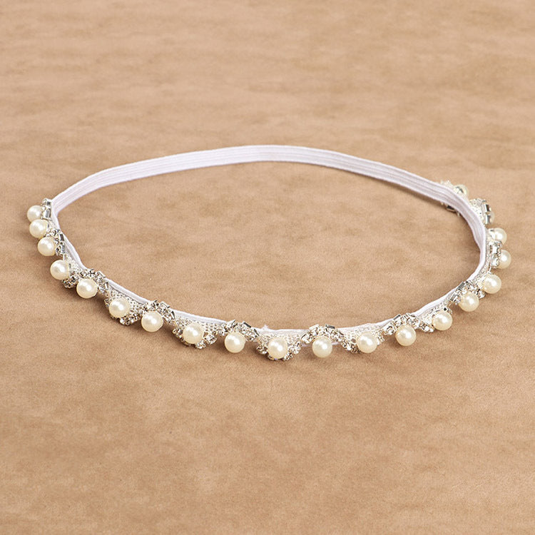 Children's headband with pearls and flowers