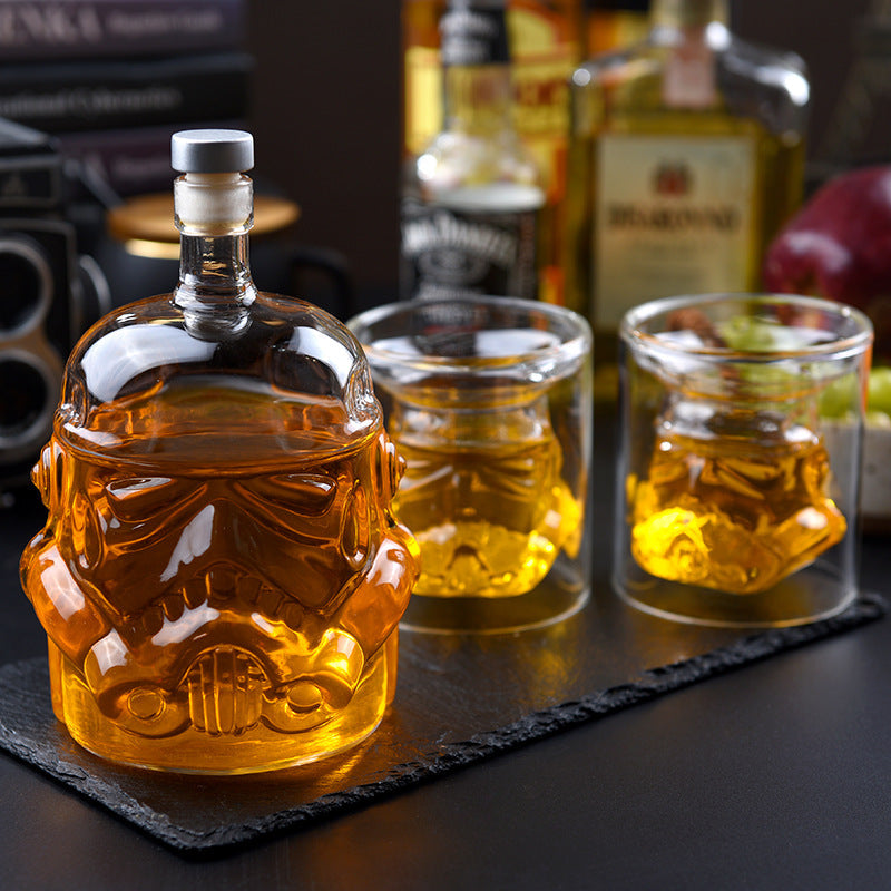 High borosilicate heat-resistant and cold resistant glass wine bottle Star Wars White Soldier glass wine bottle creative decanter liquor dispenser