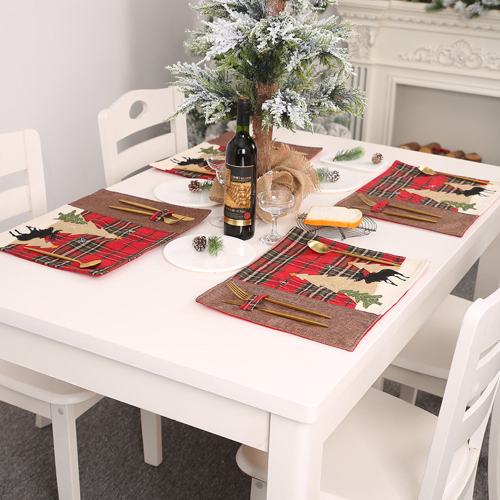 Elk tree table mat