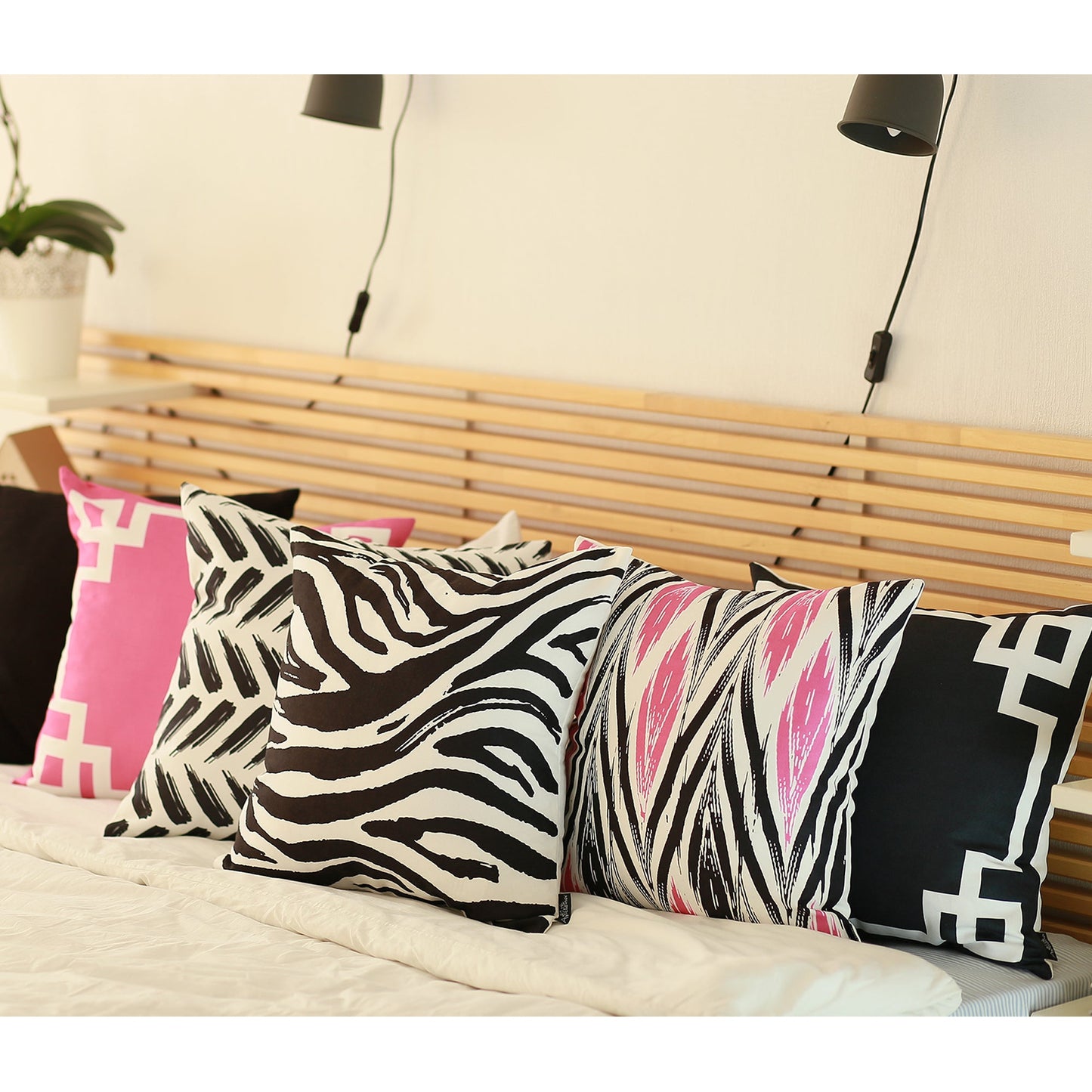 Geometric Black&White Square Decorative Throw Pillow Cover & Insert