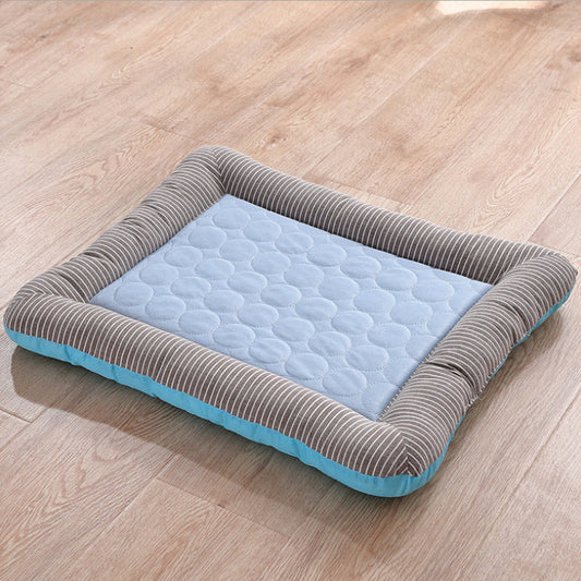Cooling pet mats for dogs & cats (puppies/kittens): ice silk, breathable, soft summer pads in pink/blue.