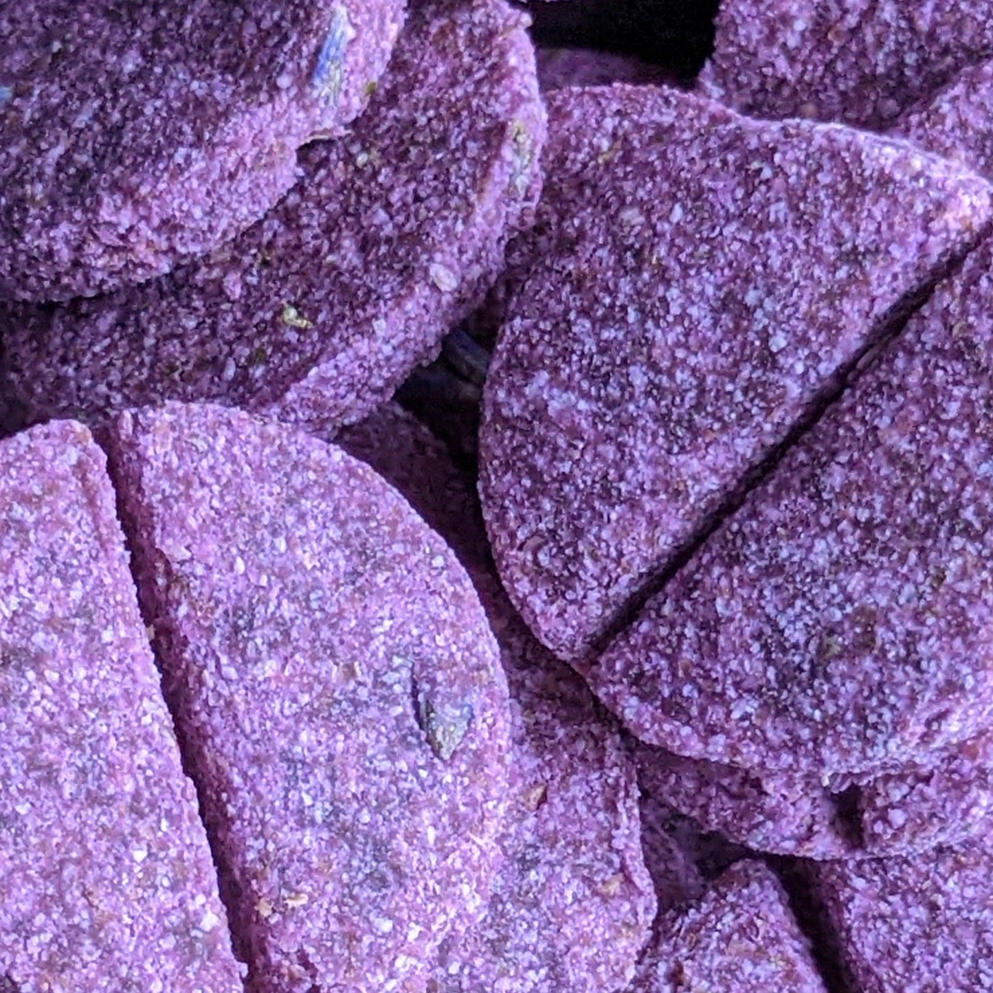 CHESTER'S LAVENDER DOG TREATS NATURAL CALMING HERBS