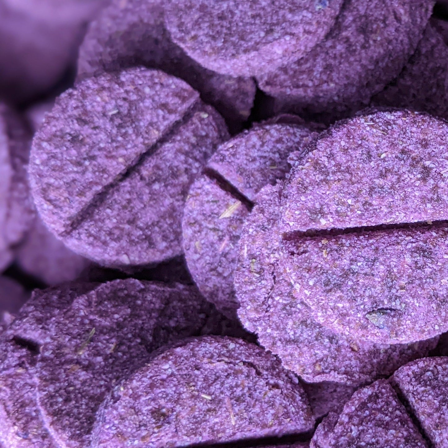 CHESTER'S LAVENDER DOG TREATS NATURAL CALMING HERBS