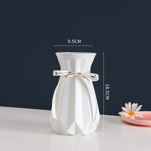 Frosted Glass Vase With Dried Flowers Indoor Table Setting
