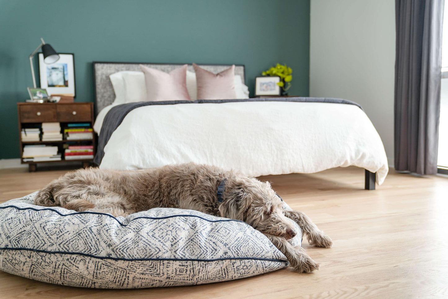 Round Pet Bed in Sapphire Spaniel - cavamart.com