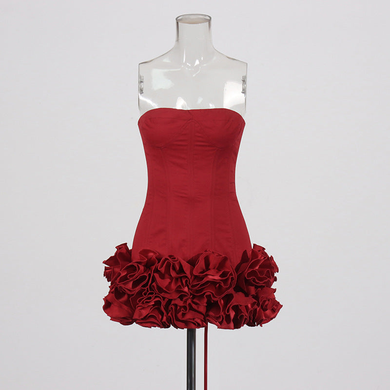 Sexy European and American style dress with strapless shoulder and fashionable three-dimensional flower splicing short dress